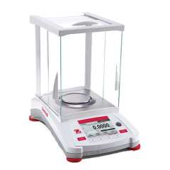 Αναλυτικά ζυγιστικά Adventurer